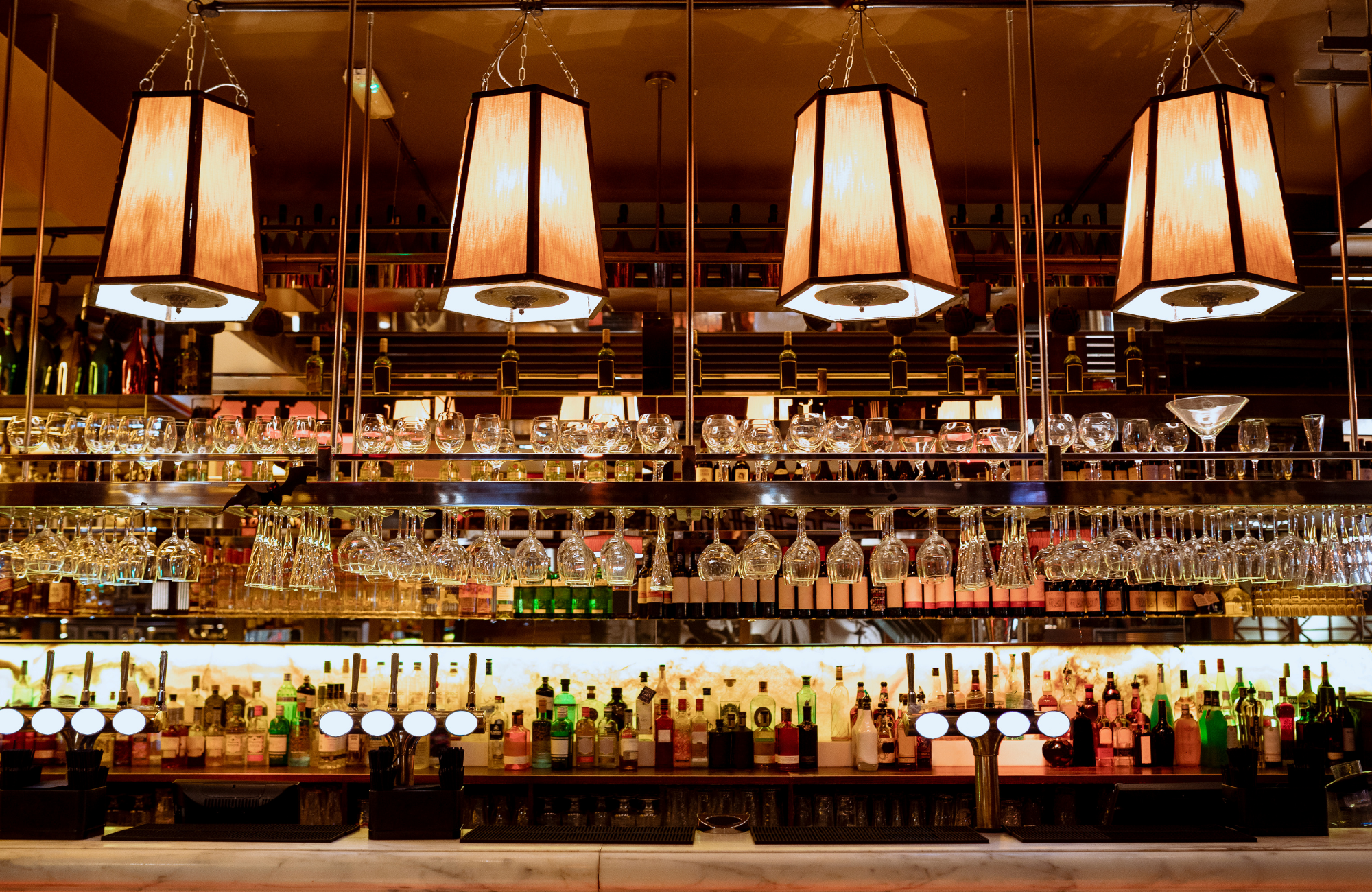 Consulting & Bar Operations